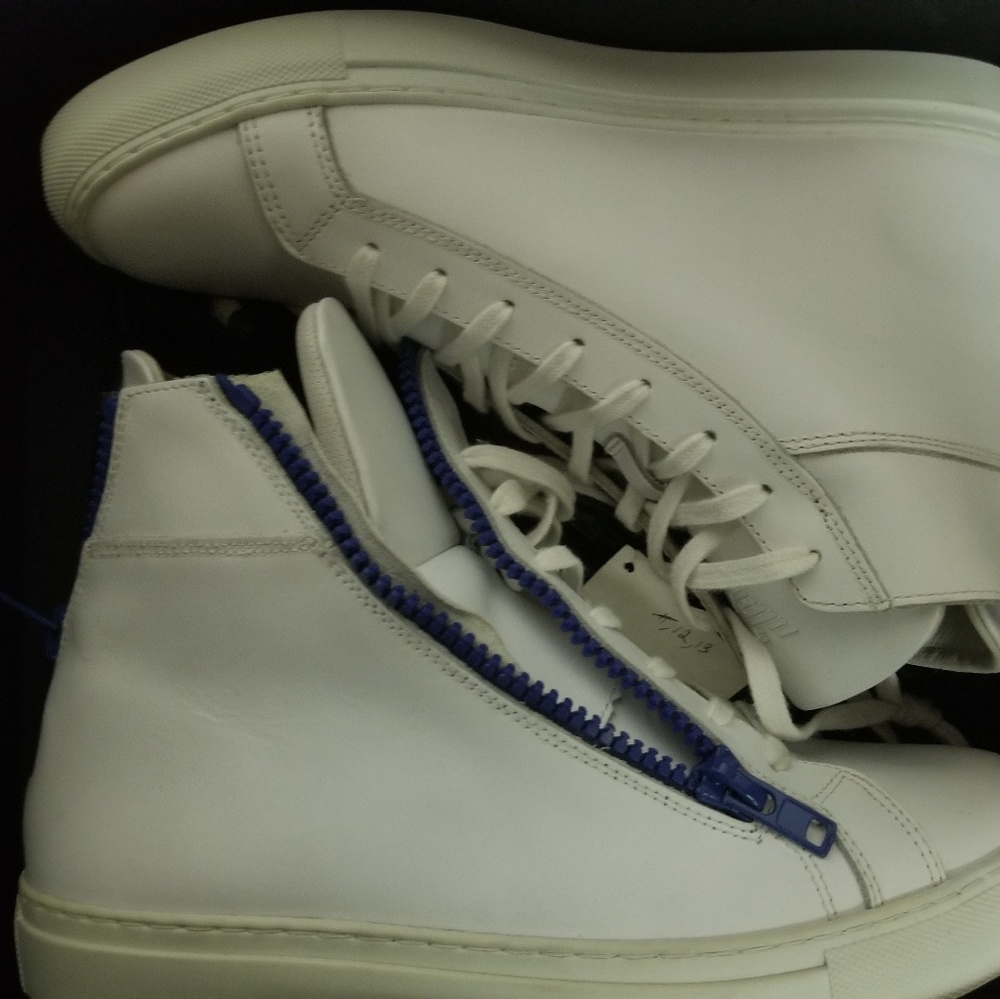 Mens Shoes